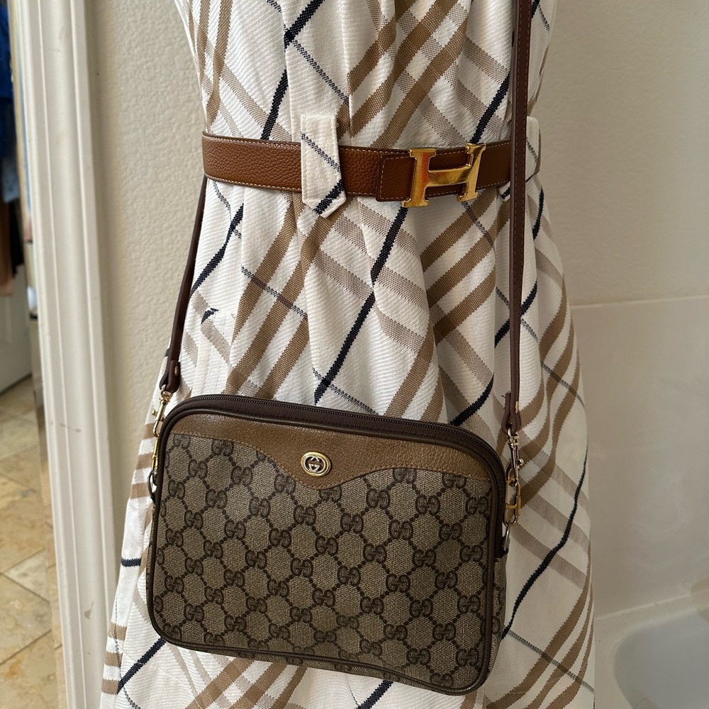 Authentic Gucci Crossbody bag